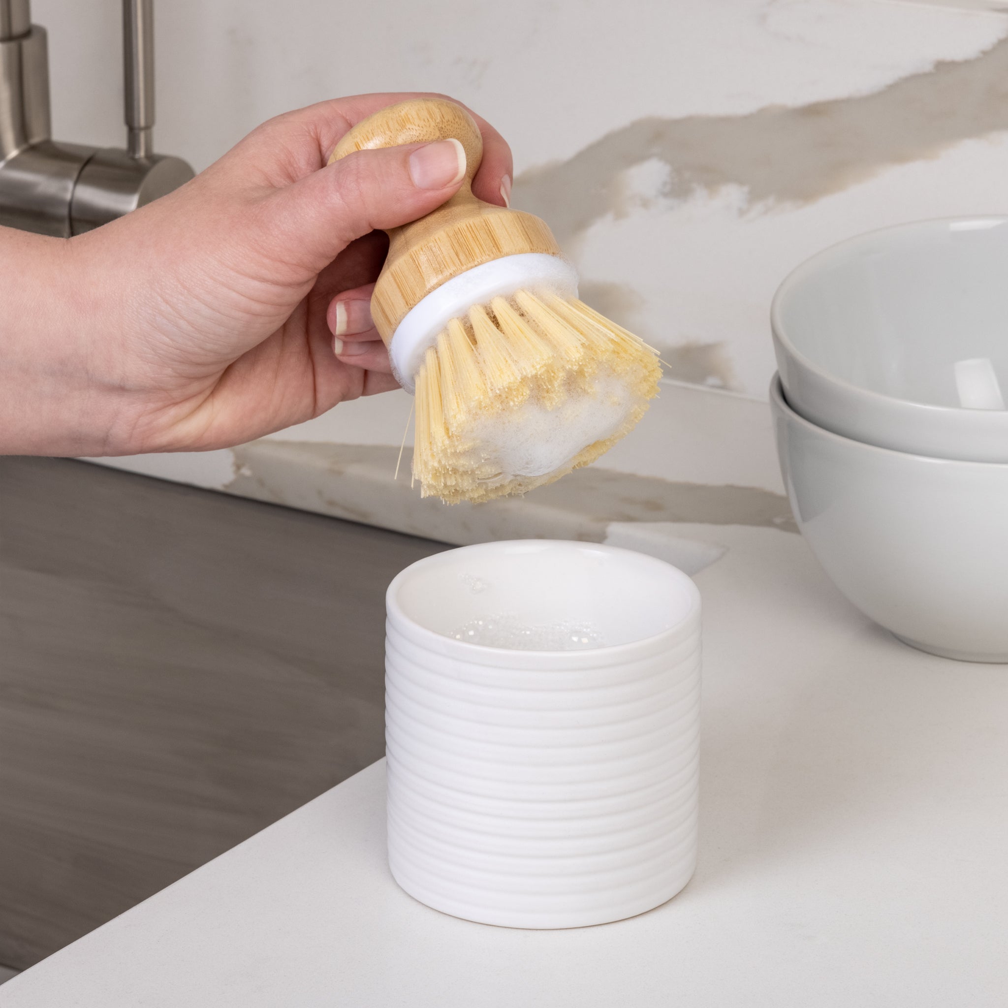 Ceramic Soap Pump & Brush Set - Smart Design® 7